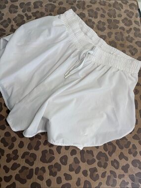 White Womens Elastic Waist Drawstring Shorts